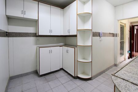 Apartamento à venda com 120m², 3 quartos e 1 vaga Apartamento à venda com 120m², 3 quartos e 1 vagaCozinha