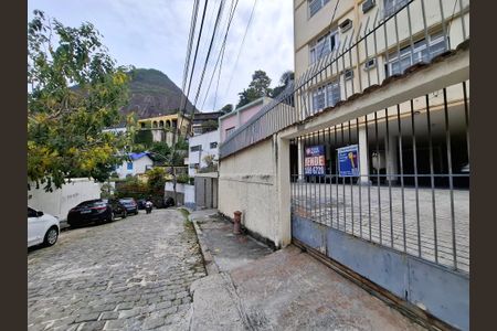 Apartamento à venda com 40m², 1 quarto e sem vagaFachada