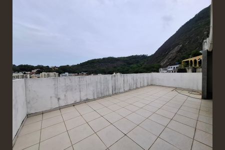 Apartamento à venda com 40m², 1 quarto e sem vagaTerraço / Área comum