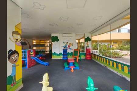 Apartamento à venda com 60m², 1 quarto e 1 vaga Apartamento à venda com 60m², 1 quarto e 1 vagaÁrea comum - Playground