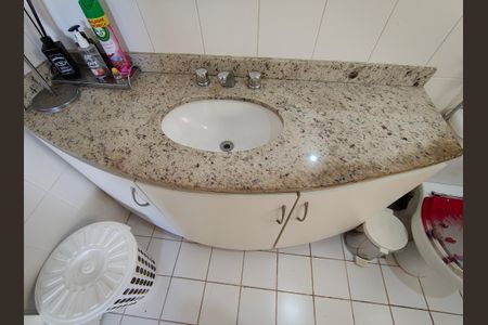 Apartamento à venda com 60m², 1 quarto e 1 vaga Apartamento à venda com 60m², 1 quarto e 1 vagaBanheiro da Suíte