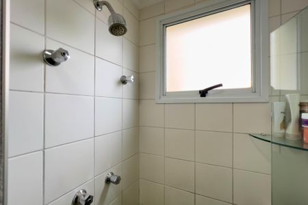 Apartamento à venda com 48m², 2 quartos e 1 vaga Apartamento à venda com 48m², 2 quartos e 1 vagaBanheiro Social
