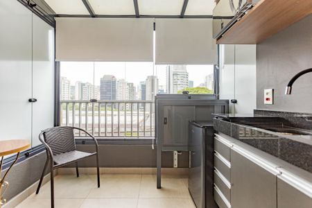 Varanda  de kitnet/studio para alugar com 1 quarto, 18m² em Liberdade, São Paulo