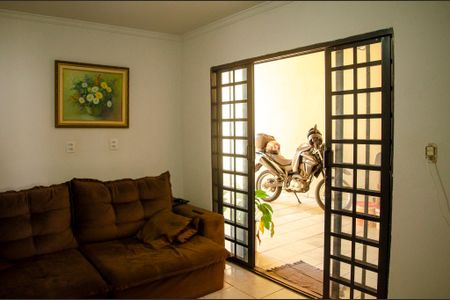Sala de casa para alugar com 3 quartos, 170m² em Chácara do Governador, Goiânia