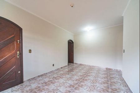 Sala de casa para alugar com 2 quartos, 120m² em Jardim Stella, Santo André