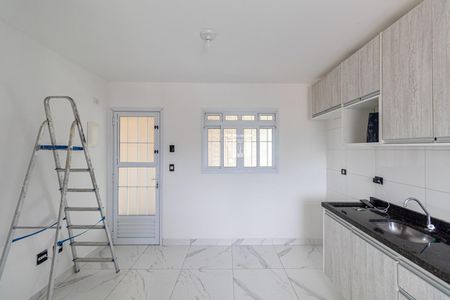 Sala/Cozinha de apartamento para alugar com 2 quartos, 41m² em Parque Boturussu, São Paulo