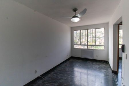 Sala de apartamento à venda com 2 quartos, 61m² em São Lourenço, Niterói