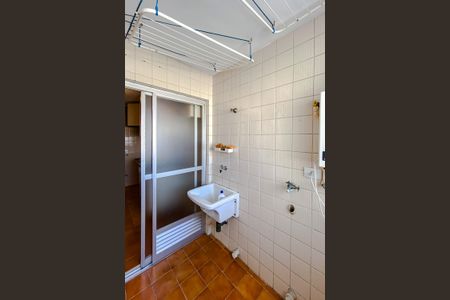 Apartamento para alugar com 81m², 3 quartos e 2 vagas Apartamento para alugar com 81m², 3 quartos e 2 vagasÁrea de Serviço