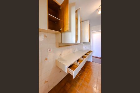 Apartamento para alugar com 81m², 3 quartos e 2 vagas Apartamento para alugar com 81m², 3 quartos e 2 vagasCozinha