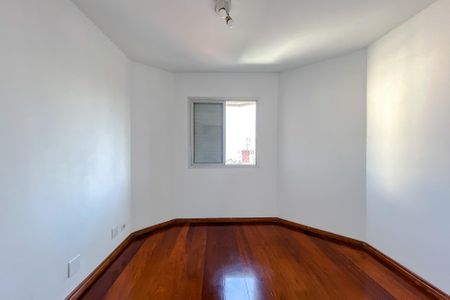 Apartamento para alugar com 81m², 3 quartos e 2 vagas Apartamento para alugar com 81m², 3 quartos e 2 vagasQuarto 2