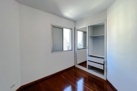 Apartamento para alugar com 81m², 3 quartos e 2 vagas Apartamento para alugar com 81m², 3 quartos e 2 vagasSuíte