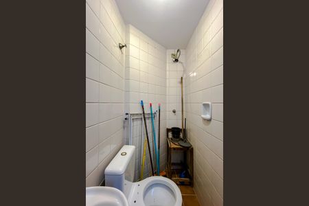 Apartamento à venda com 81m², 3 quartos e 2 vagasBanheiro de serviço