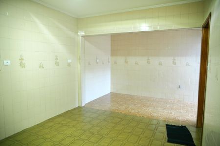 Casa à venda com 179m², 3 quartos e 2 vagasÁrea de Serviço