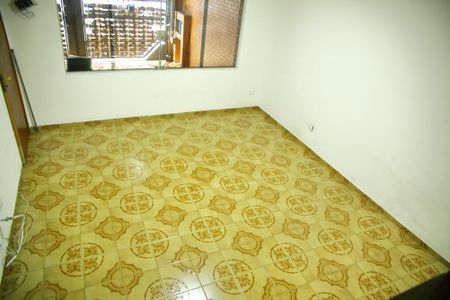 Casa à venda com 179m², 3 quartos e 2 vagasSala