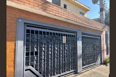 Casa à venda com 179m², 3 quartos e 2 vagasFachada