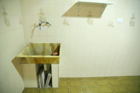 Casa à venda com 179m², 3 quartos e 2 vagasÁrea de Serviço