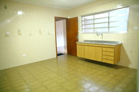 Casa à venda com 179m², 3 quartos e 2 vagasCozinha