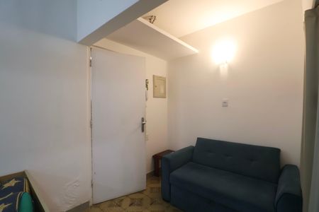 Sala de apartamento para alugar com 1 quarto, 50m² em Jardim Las Palmas, Guarujá