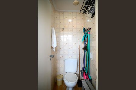 Apartamento à venda com 232m², 3 quartos e 2 vagasBanheiro de Serviço