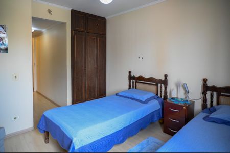 Apartamento à venda com 232m², 3 quartos e 2 vagasSuíte 2