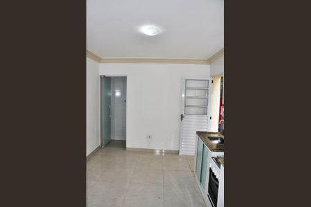  Sala/Cozinha de casa para alugar com 1 quarto, 30m² em Jardim Líbano, São Paulo