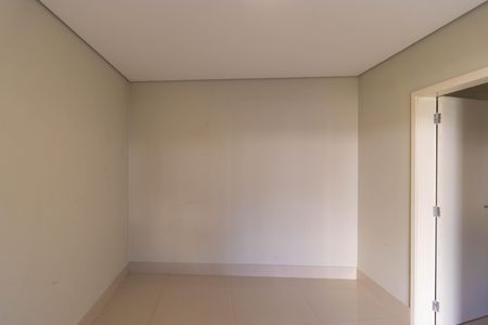 Casa de condomínio à venda com 1076m², 7 quartos e 5 vagas Casa de condomínio à venda com 1076m², 7 quartos e 5 vagasSuíte da Edícula