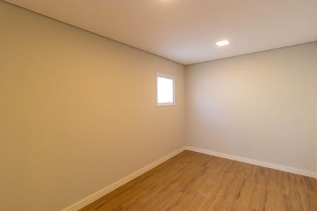 Casa de condomínio à venda com 1076m², 7 quartos e 5 vagas Casa de condomínio à venda com 1076m², 7 quartos e 5 vagasCloset da Suíte 05