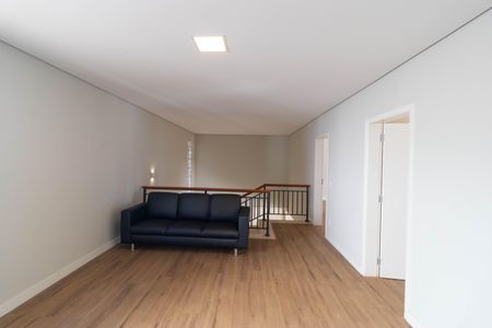 Casa de condomínio à venda com 1076m², 7 quartos e 5 vagas Casa de condomínio à venda com 1076m², 7 quartos e 5 vagasSala íntima