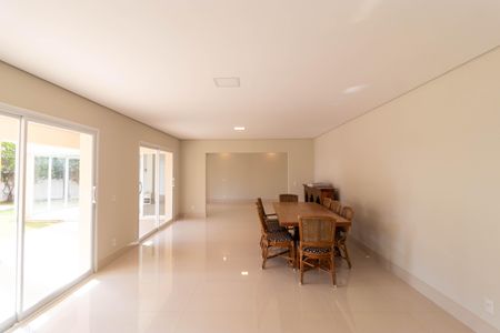 Casa de condomínio à venda com 1076m², 7 quartos e 5 vagas Casa de condomínio à venda com 1076m², 7 quartos e 5 vagasSala