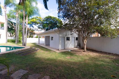 Casa de condomínio à venda com 1076m², 7 quartos e 5 vagas Casa de condomínio à venda com 1076m², 7 quartos e 5 vagasQuintal