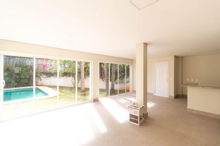 Casa de condomínio à venda com 1076m², 7 quartos e 5 vagas Casa de condomínio à venda com 1076m², 7 quartos e 5 vagasÁrea Gourmet