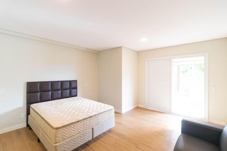 Casa de condomínio à venda com 1076m², 7 quartos e 5 vagas Casa de condomínio à venda com 1076m², 7 quartos e 5 vagasSuíte 05