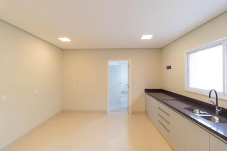 Casa de condomínio à venda com 1076m², 7 quartos e 5 vagas Casa de condomínio à venda com 1076m², 7 quartos e 5 vagasCozinha