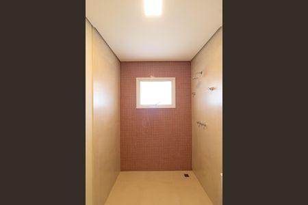 Casa de condomínio à venda com 1076m², 7 quartos e 5 vagas Casa de condomínio à venda com 1076m², 7 quartos e 5 vagasBanheiro da Suíte 02