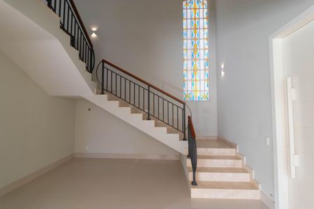 Casa de condomínio à venda com 1076m², 7 quartos e 5 vagas Casa de condomínio à venda com 1076m², 7 quartos e 5 vagasHall de entrada