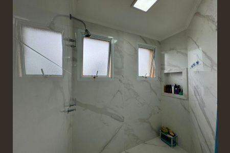 Apartamento à venda com 132m², 3 quartos e 2 vagas Apartamento à venda com 132m², 3 quartos e 2 vagasBanheiro da Suíte 3