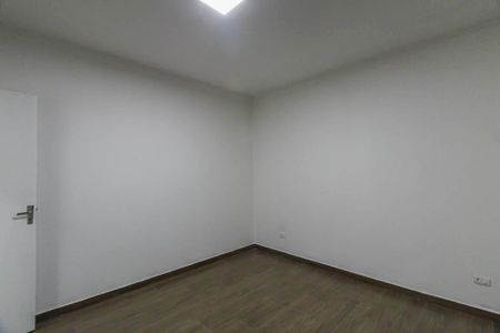 Casa à venda com 200m², 3 quartos e 4 vagas Casa à venda com 200m², 3 quartos e 4 vagasQuarto 1
