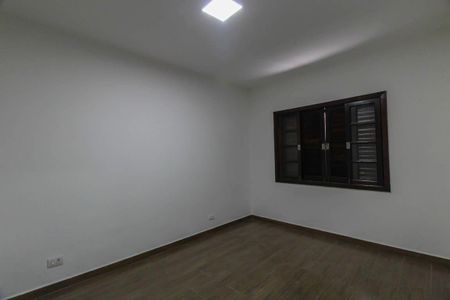 Casa à venda com 200m², 3 quartos e 4 vagas Casa à venda com 200m², 3 quartos e 4 vagasQuarto 2