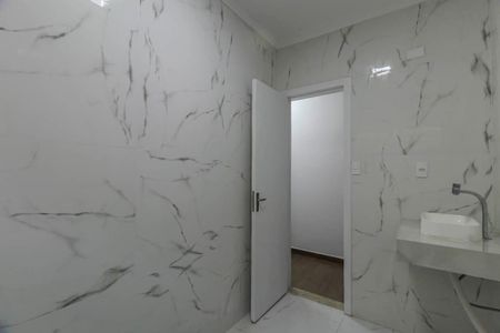 Casa à venda com 200m², 3 quartos e 4 vagas Casa à venda com 200m², 3 quartos e 4 vagasBanheiro