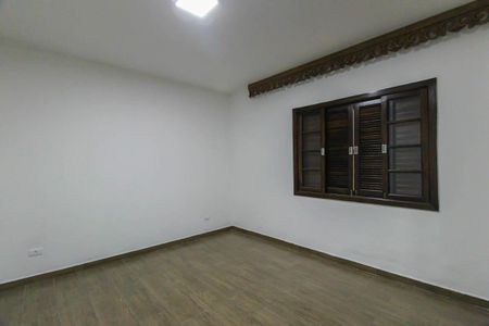 Casa à venda com 200m², 3 quartos e 4 vagas Casa à venda com 200m², 3 quartos e 4 vagasQuarto 1