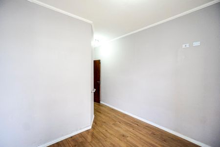 Casa à venda com 200m², 3 quartos e 2 vagas Casa à venda com 200m², 3 quartos e 2 vagasQuarto 2