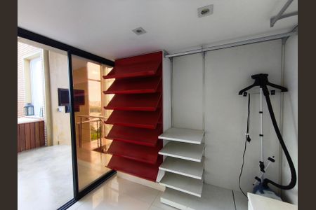 Apartamento à venda com 132m², 1 quarto e 3 vagasCloset da Suíte
