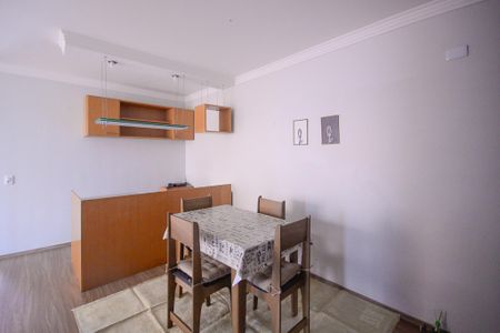Apartamento à venda com 61m², 2 quartos e 1 vagaSala