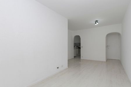 Sala de apartamento à venda com 2 quartos, 70m² em Cidade Monções, São Paulo