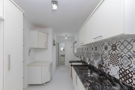 Apartamento à venda com 70m², 2 quartos e 1 vagaCozinha