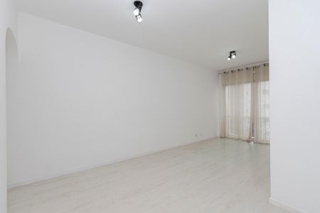 Apartamento à venda com 70m², 2 quartos e 1 vagaSala
