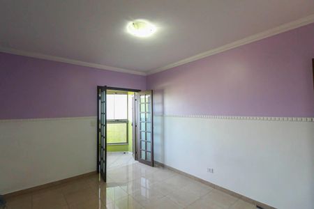 Casa à venda com 270m², 4 quartos e 6 vagas Casa à venda com 270m², 4 quartos e 6 vagasQuarto 1