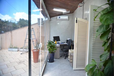Casa à venda com 390m², 3 quartos e 3 vagasÁrea Externa