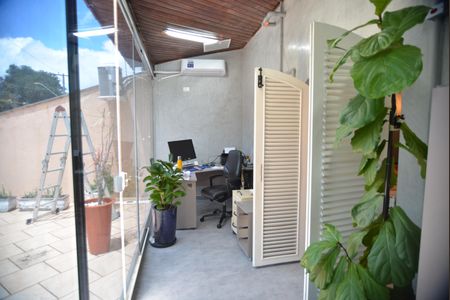 Casa à venda com 390m², 3 quartos e 3 vagasÁrea Externa