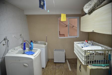 Casa à venda com 390m², 3 quartos e 3 vagasArea de Serviço